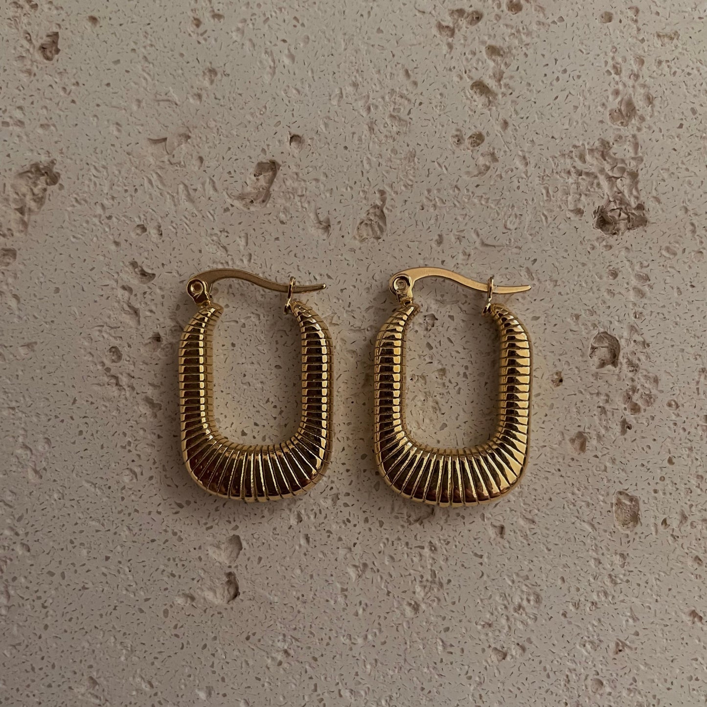 Ray Ribbed Hoops