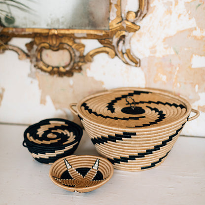 Woven Pot with Lid