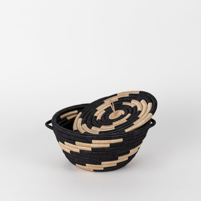 Woven Pot with Lid